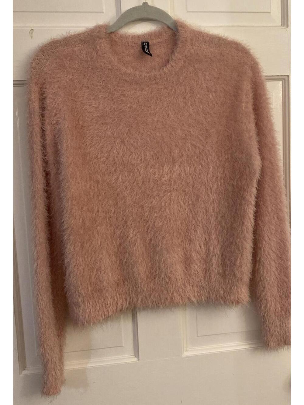 Fairy Faux Fur Pink Pull Over Cozy Soft Divided H&M Women’s Sweater Size M